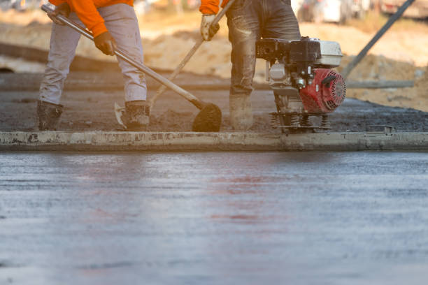 Best Concrete Pool Decks in Elk River, MN